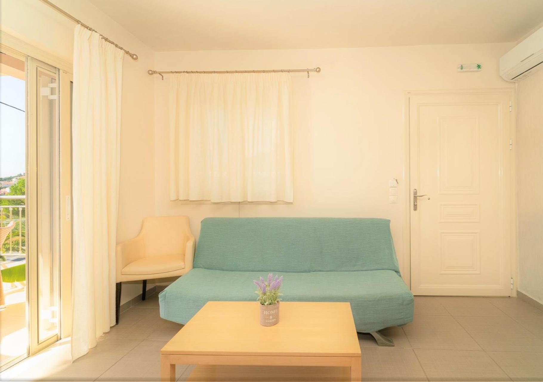 Vereniki Apartments Finikounta Ngoại thất bức ảnh